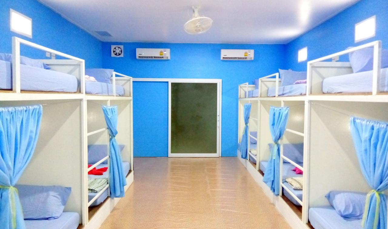 Koh Mook Hostel Exterior photo