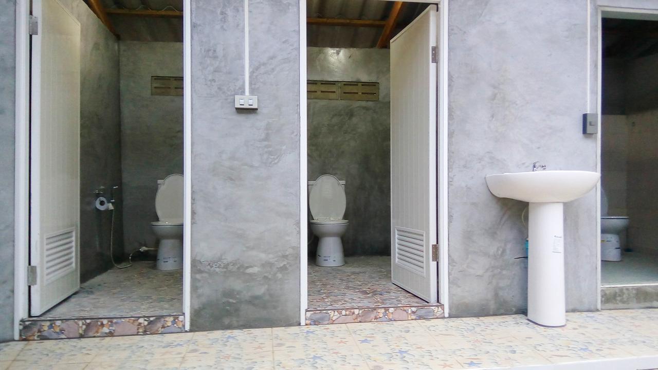 Koh Mook Hostel Exterior photo